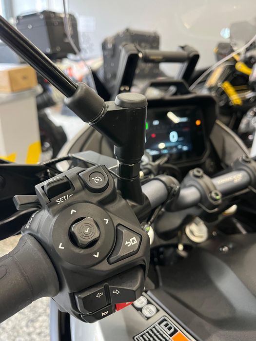 Yamaha Tracer 7 GT de 11/2025 em estado rigorosamente "Nova".