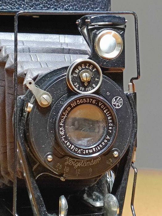 Maquina fotográfica de Fole - Voigtländer 6x9