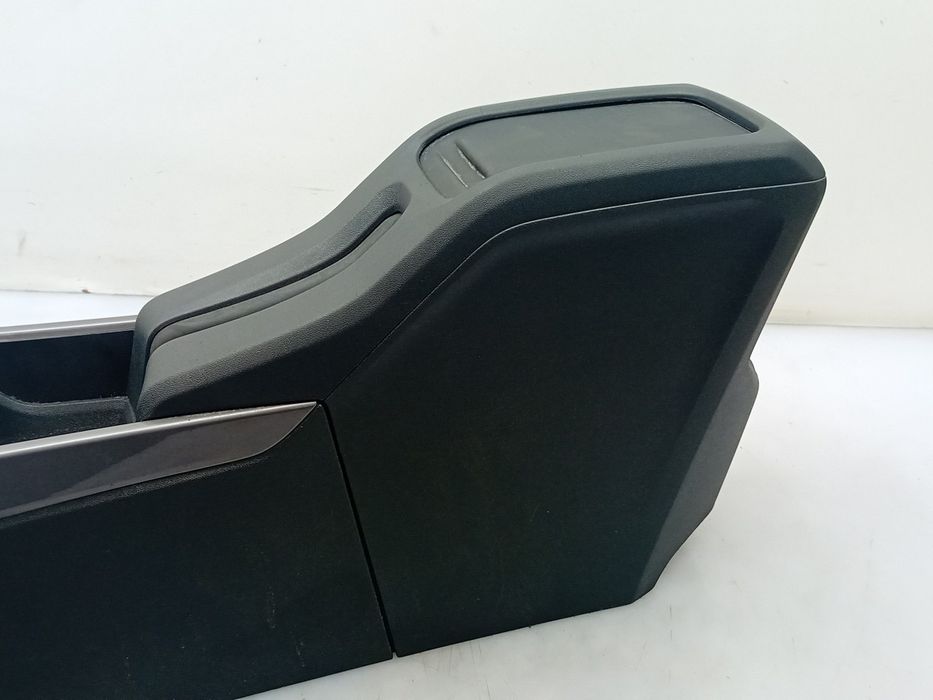 Moldura da consola central / rádio / aro PEUGEOT 2008 I (CU_)