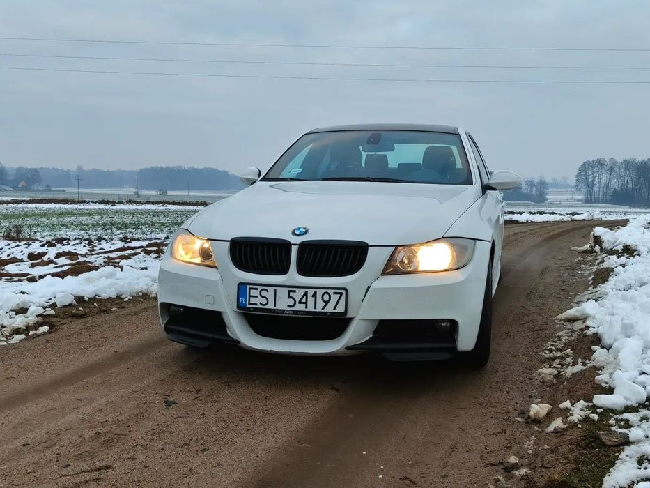 BMW Seria 3 BMW E90 318i Mpakiet Shadowline - tylko wtryski do wymiany