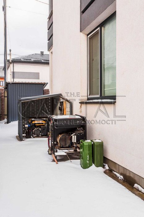 Оренда сучасного 4-к будинку Гатне Теремки Республіка Доброго Дуба