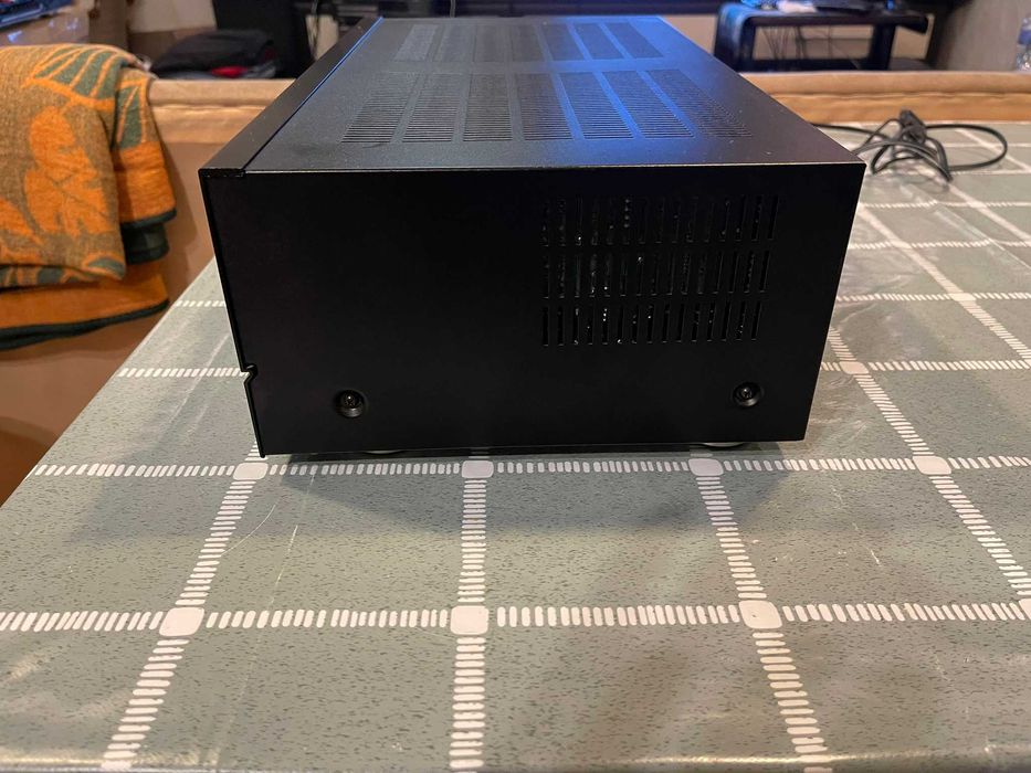 Стерео усилитель Onkyo A-8640