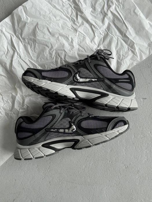 Оригинал Nike V5 Rnr Se Grey (IM6769 068) демісезоннні яоловічі кросівки найк ранер