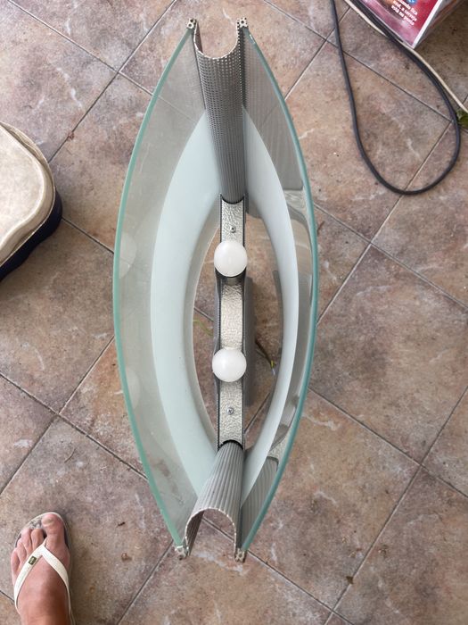 Candeeiro teto bom estado