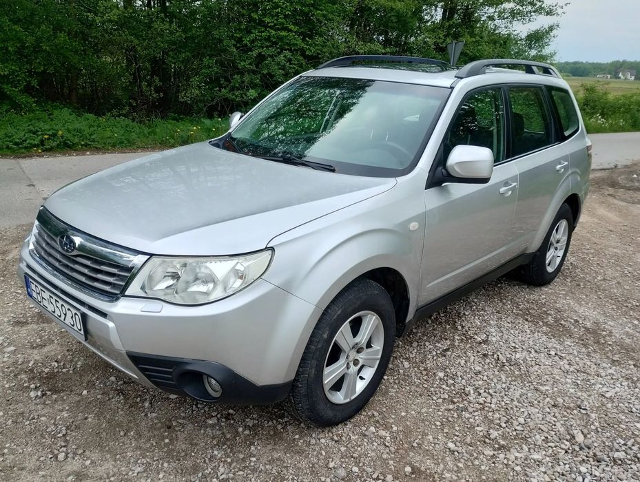 Subaru Forester 2.0 150KM Comfort Ksenon Panorama Manual pod Gaz