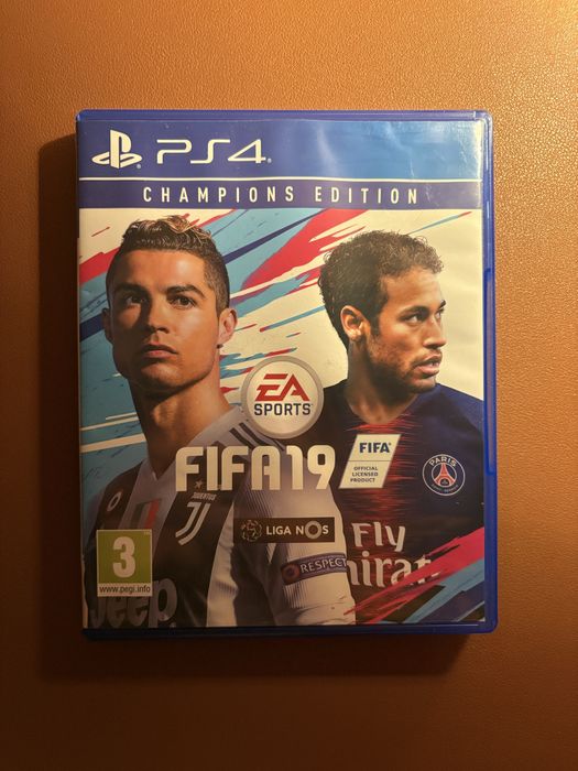 FIFA 19 Champions Edition para PS4