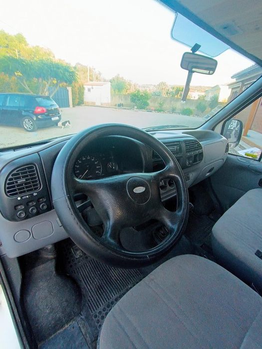 Especial dormitório - Ford Transit - Legalizada