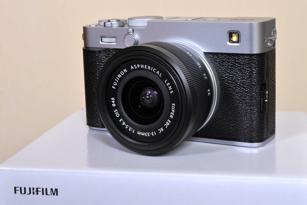 Fuji X-E5 + Fuji Xc 13x33 OIS, NOVO. Fatura e garantia 3 anos.