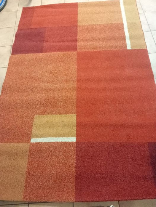 Tapete em tons de vermelho e laranja