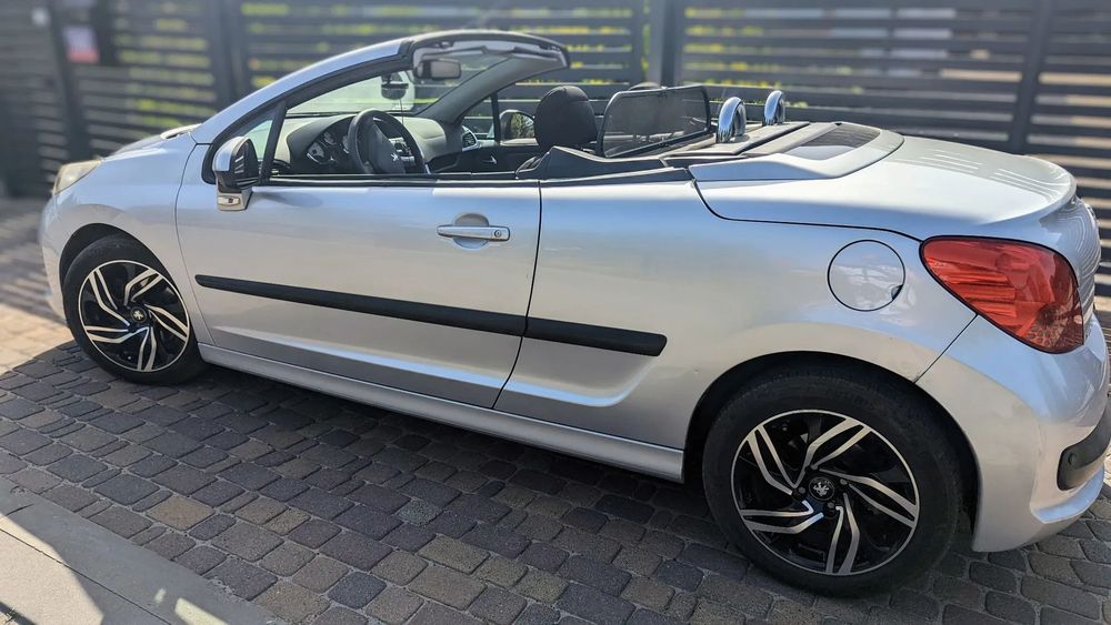 Peugeot 207 CC