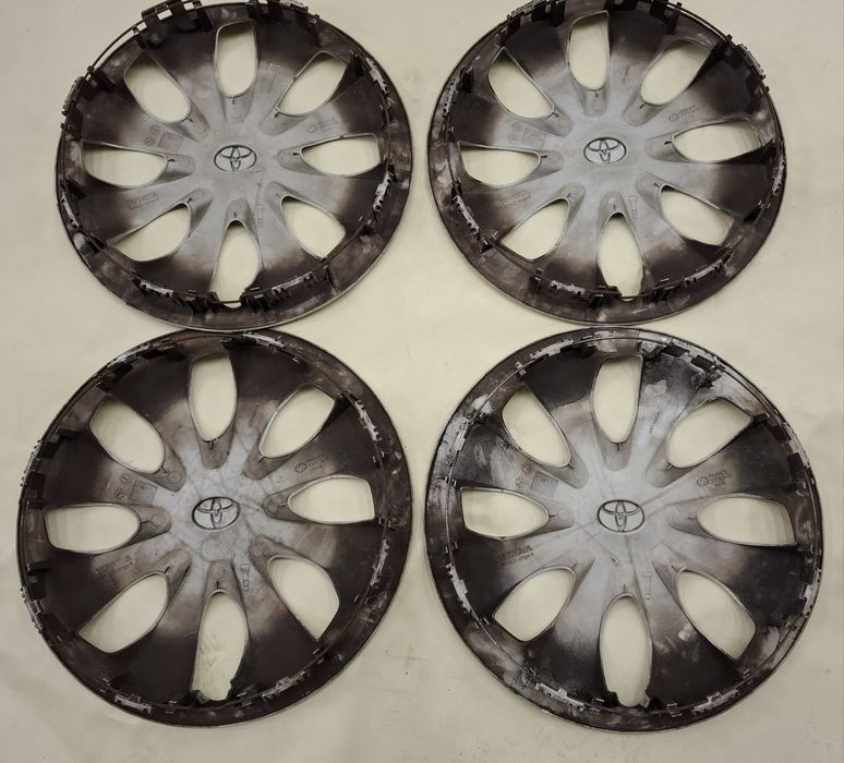 Kołpaki Dekle 15" Komplet Toyota Yaris  Orginalne