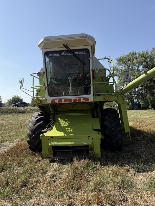 Комбайн Claas Dominator 86