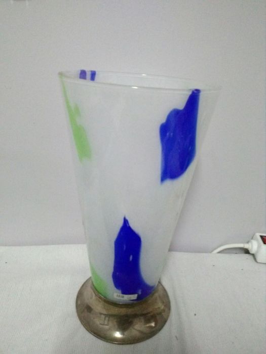 Jarras com base em prata de lei