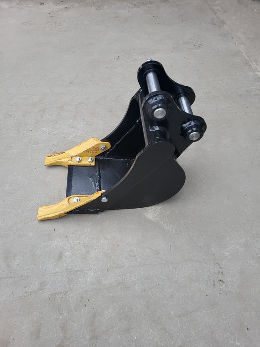 Łyżka kopiąca 18cm do bobcat e10 e10e e17z e20z e16 e17 e19 e20