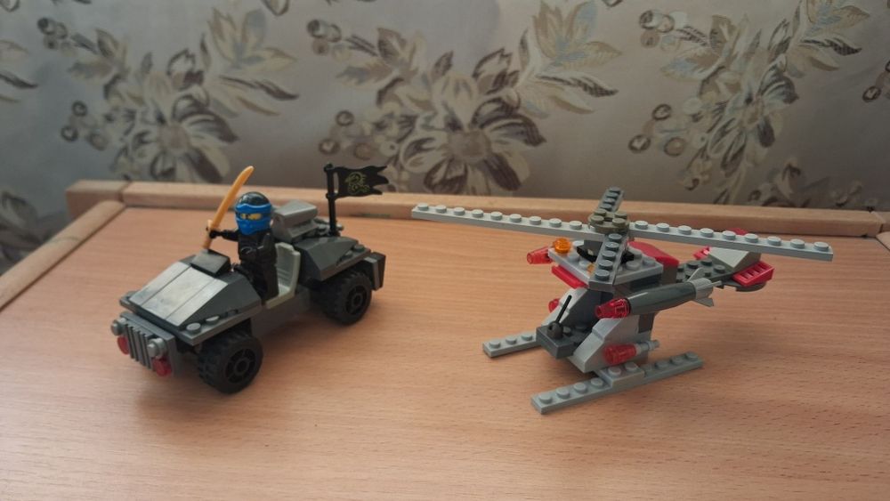 Лего конструктор 1.2 кг