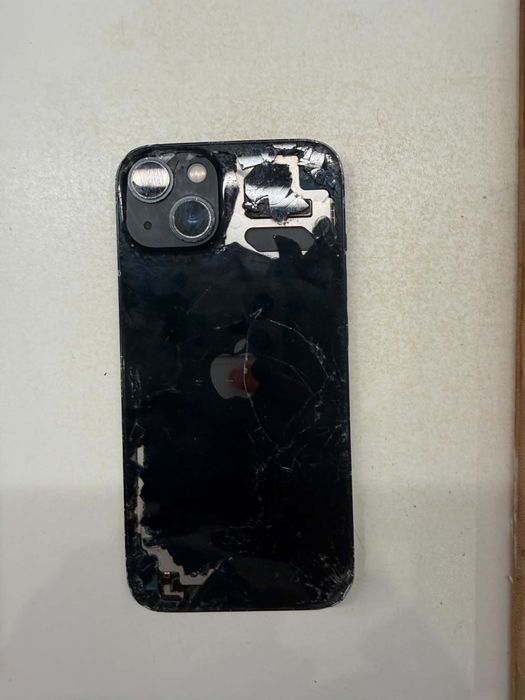 iphone 13 128GB-Uszkodzony