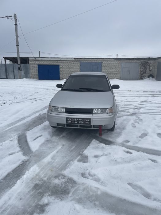 Продам ваз 2110.