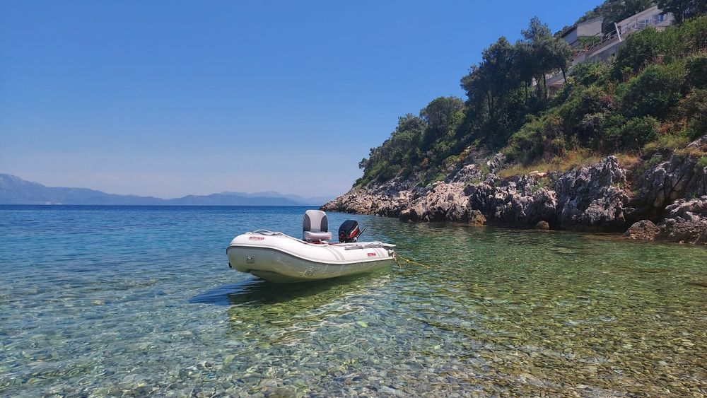 Ponton Suzumar 3,2m z silnikiem Mercury 15KM