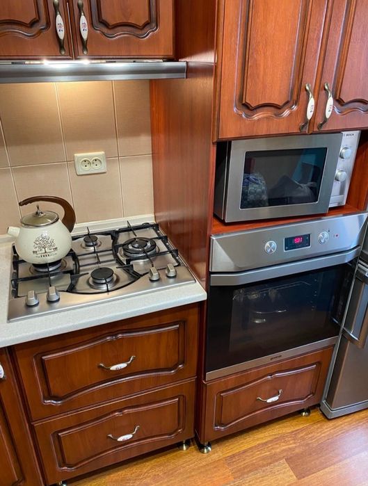 Продам отличную 2х комнатную квартиру в Ингульском районе.