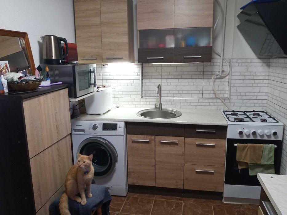 Продаж 2 кім. квартири з мансардою у с. Зимна Вода