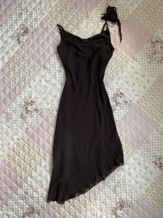 Czarna sukienka midi asymetryczna na ramiączka L 40 pretty women vinatge 00s mesh