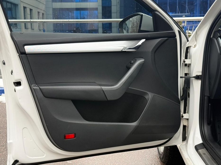 Skoda Octavia Універсал оренда авто з правом викупа , рассрочка авто