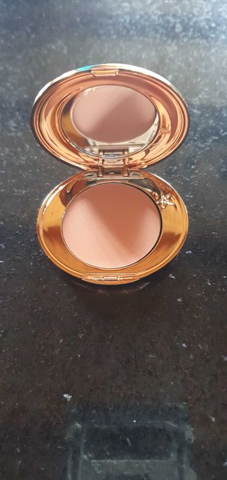 Charlotte tilbury korektor pod oczy