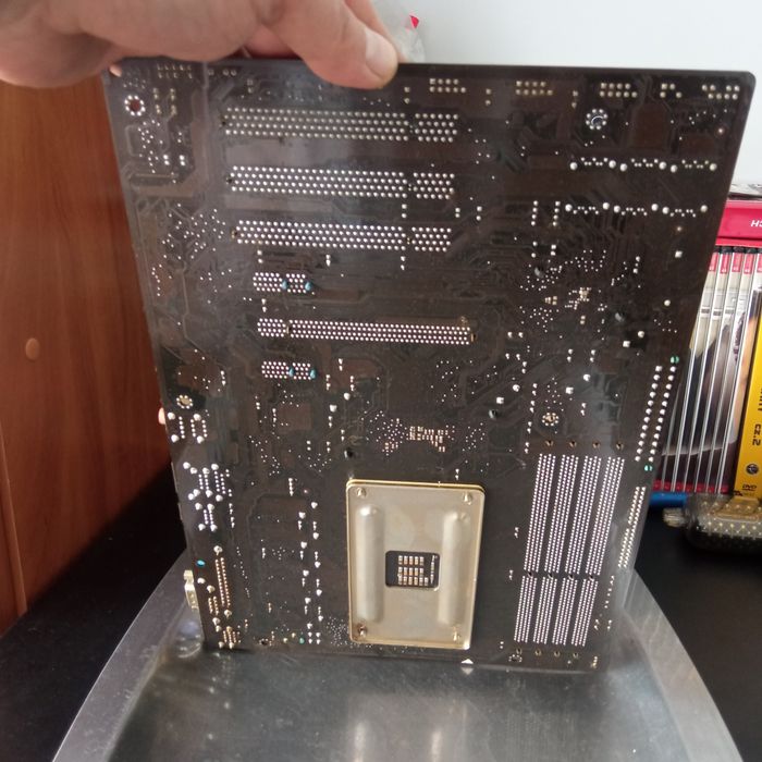 Płyta główna Asus M4A77T am3  procesor AMD  phantom 2  3 x ram 2 g