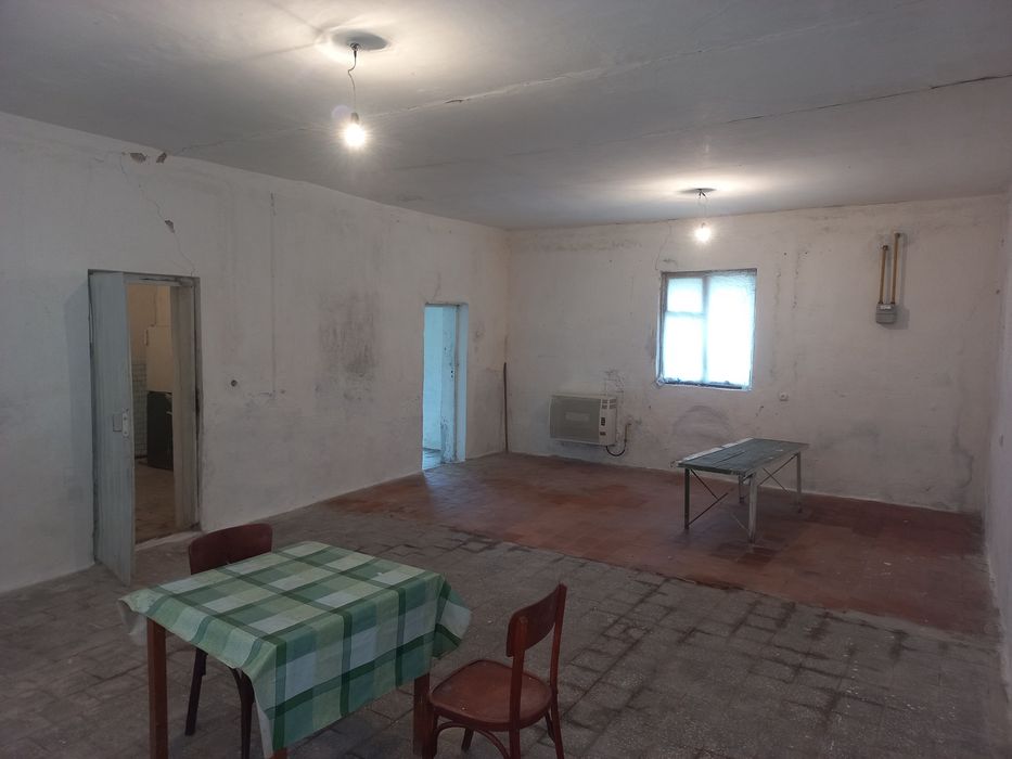 Продам комерційне приміщення