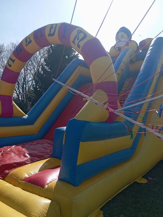 Zjeżdżalnia dmuchana