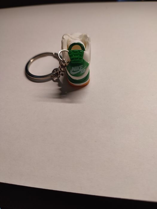 Brelok Air Jordan 4 Pine Green