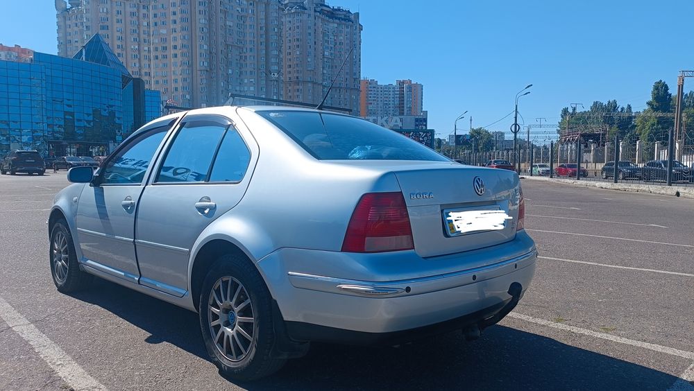 Продам фольцваген бора 1.6