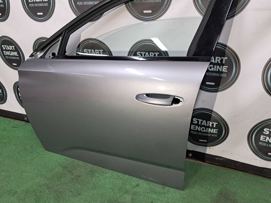 Porta Frente esquerda Peugeot 308 III T10 2021-2026