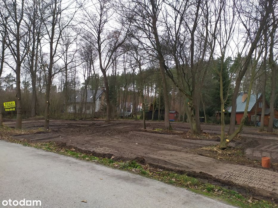 Sprzedam działkę budowlaną w Kolonii Brzeźce.