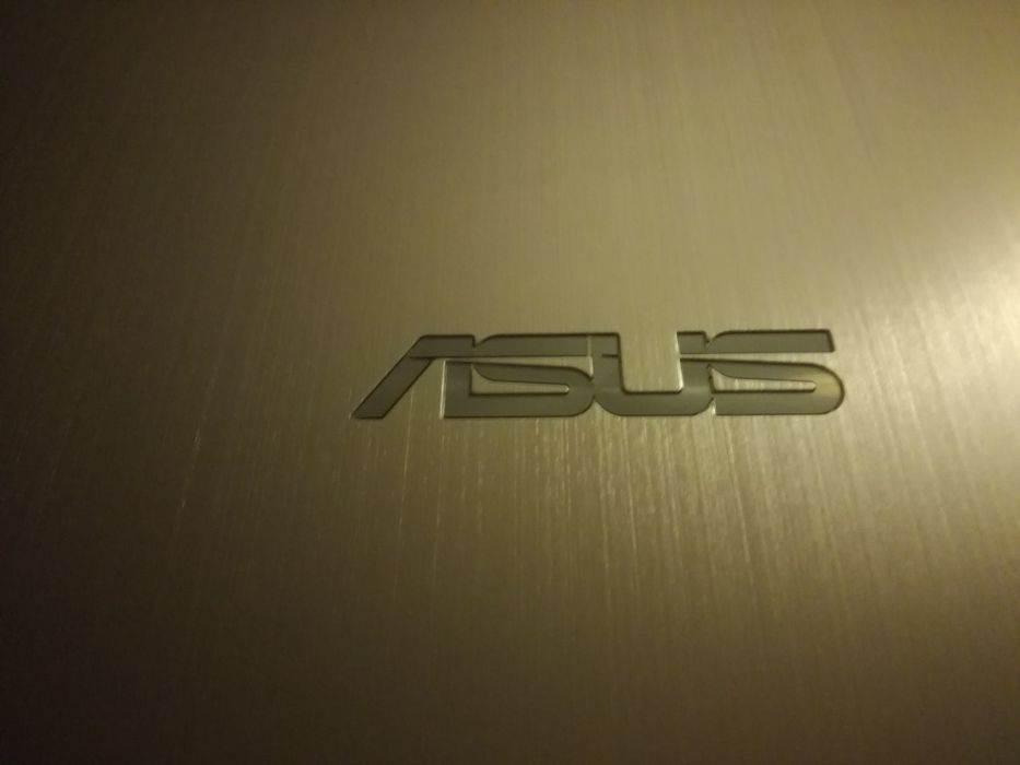 Asus 15,6",i7,16GB,256 SSD+1 TB,Webcam,FHD,Led Ultra-Slim