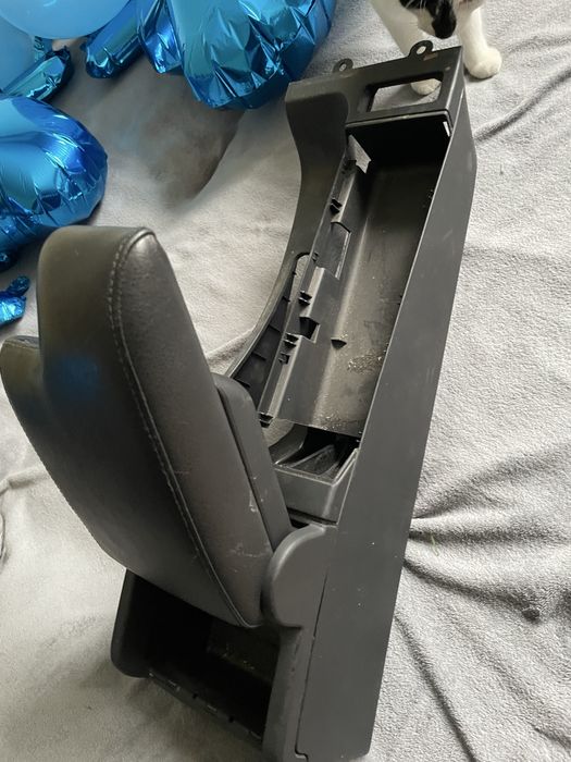 Podłokietnik do BMW E46