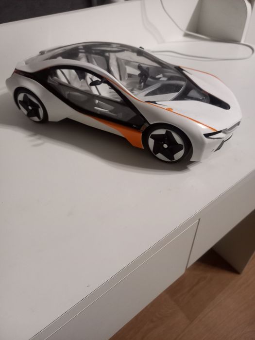 Продам игрушку детскую машинку без пульта