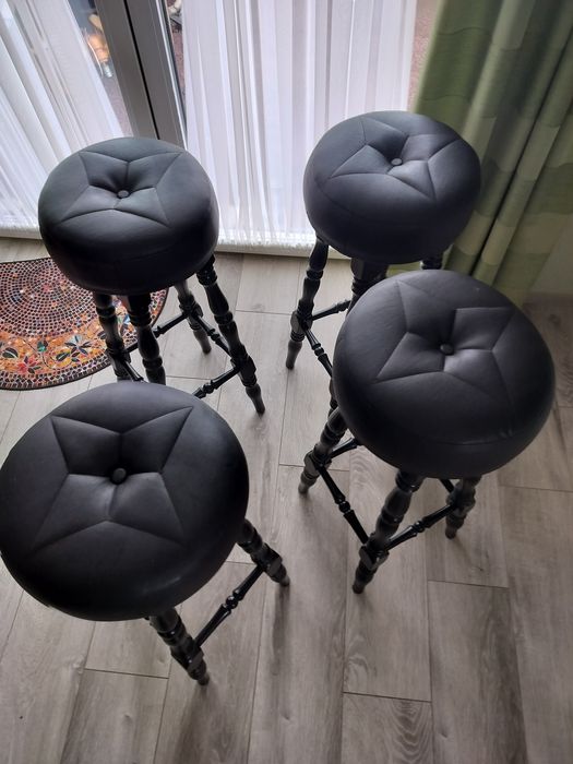 Hokery wysokie ekoskóra