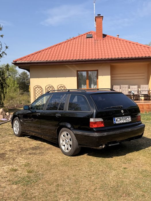 Sprzedam e36 touring 318i mpakiet