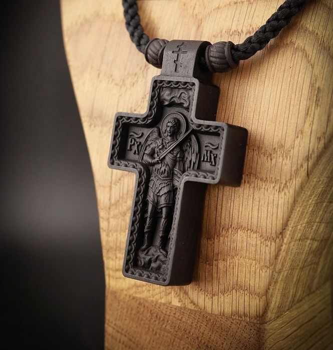 Православный крест из эбенового деререва, оберег Архангел Михаил