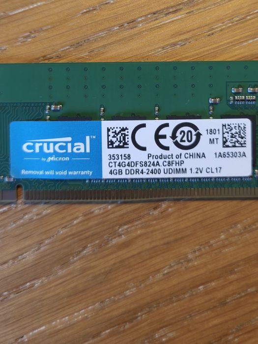 Memória RAM Crucial 4GB DDR4-2400
