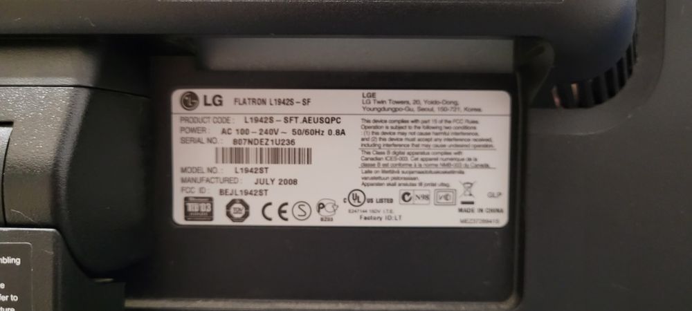 Монітор LG Flatron L1942S-SF