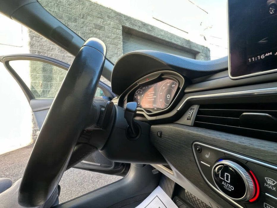 Audi A4 quattro Premium Plus      2017