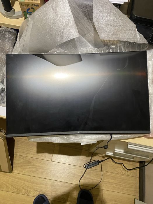 Monitor Curvo Yeyian Sigurd Series 2503 VA 23.8" FHD
