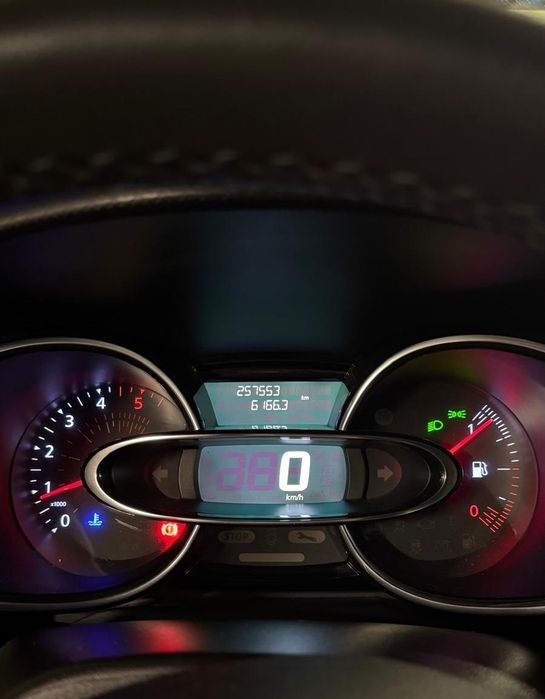 Renault Clio 1.5 DCI 90cv limited edition