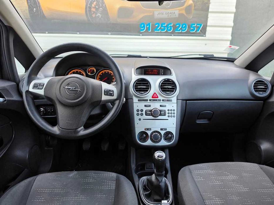 Opel Corsa D 1.2i 16v 86Cv 02/2012