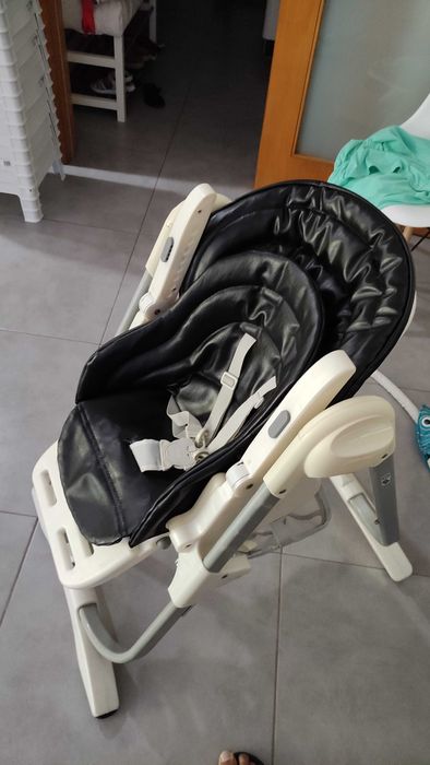 Cadeira de refeição Chicco Polly