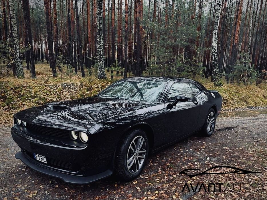 Dodge Challenger Napęd 4x4 + LPG