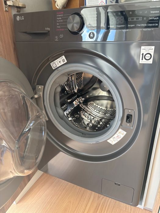 Máquina lavar e secar roupa LG