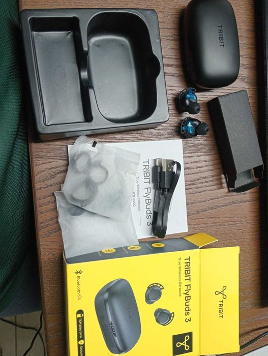 Tribit FlyBuds 3 –Bluetooth 5.0 "NOVO" NA CAIXA (Power Bank Integrado)